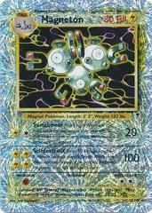 Pokemon: Magneton (Rev. Foil) - 28/110 - Legendary Collection - VGMX