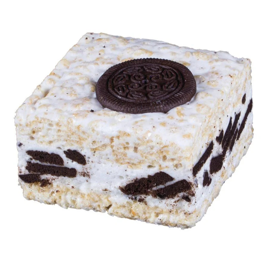 Cookies & Cream CrispyCake