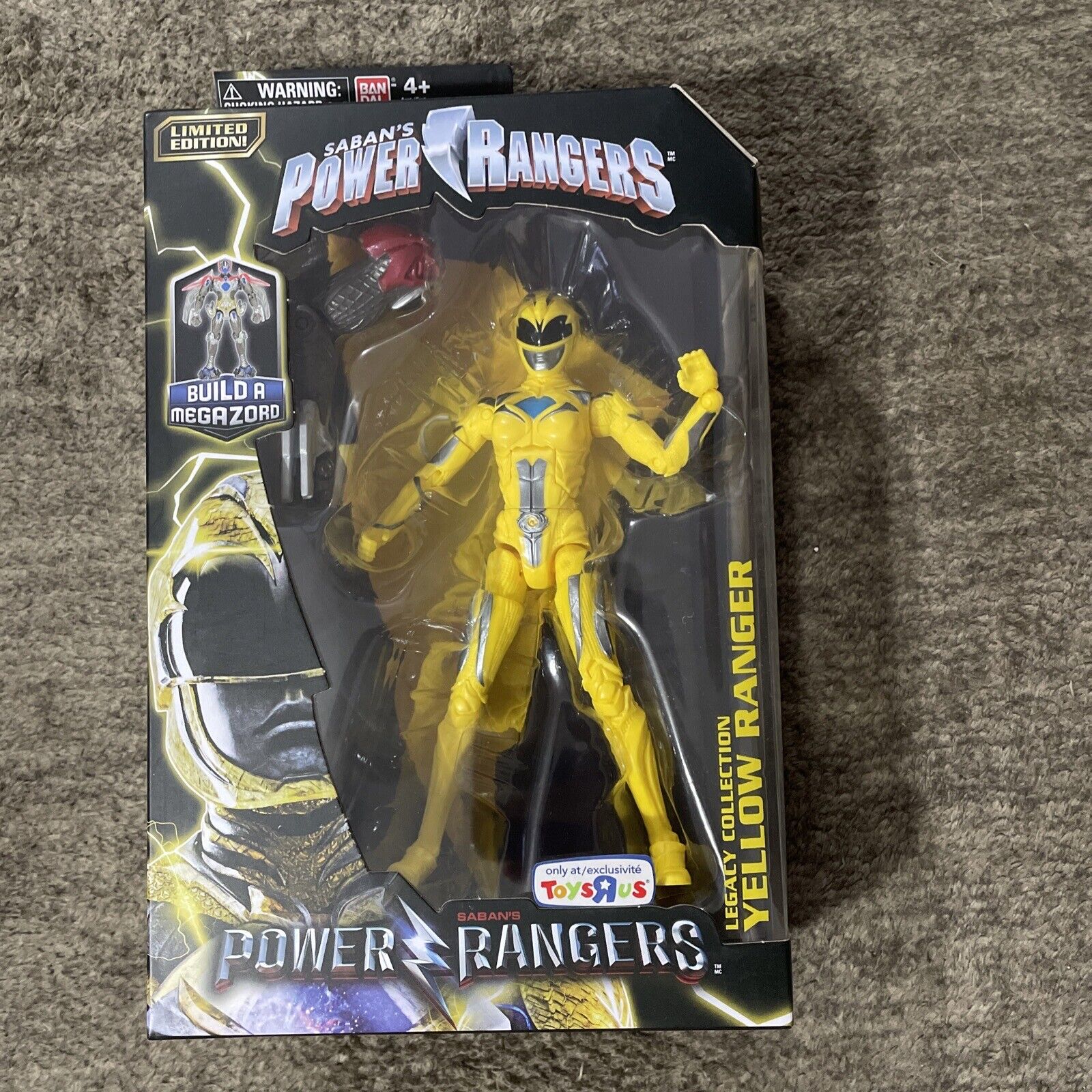 Legacy Collection Power Rangers 2017 Toys R Us Exclusive limited edition Figure