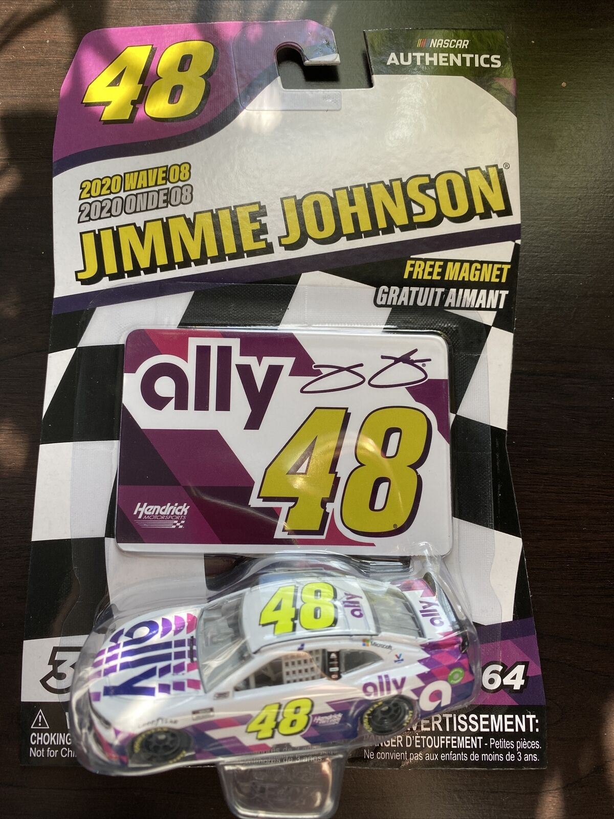NASCAR Authentics Jimmie Johnson #48 2020 Wave 08 Die Cast 1:64 - VGMX