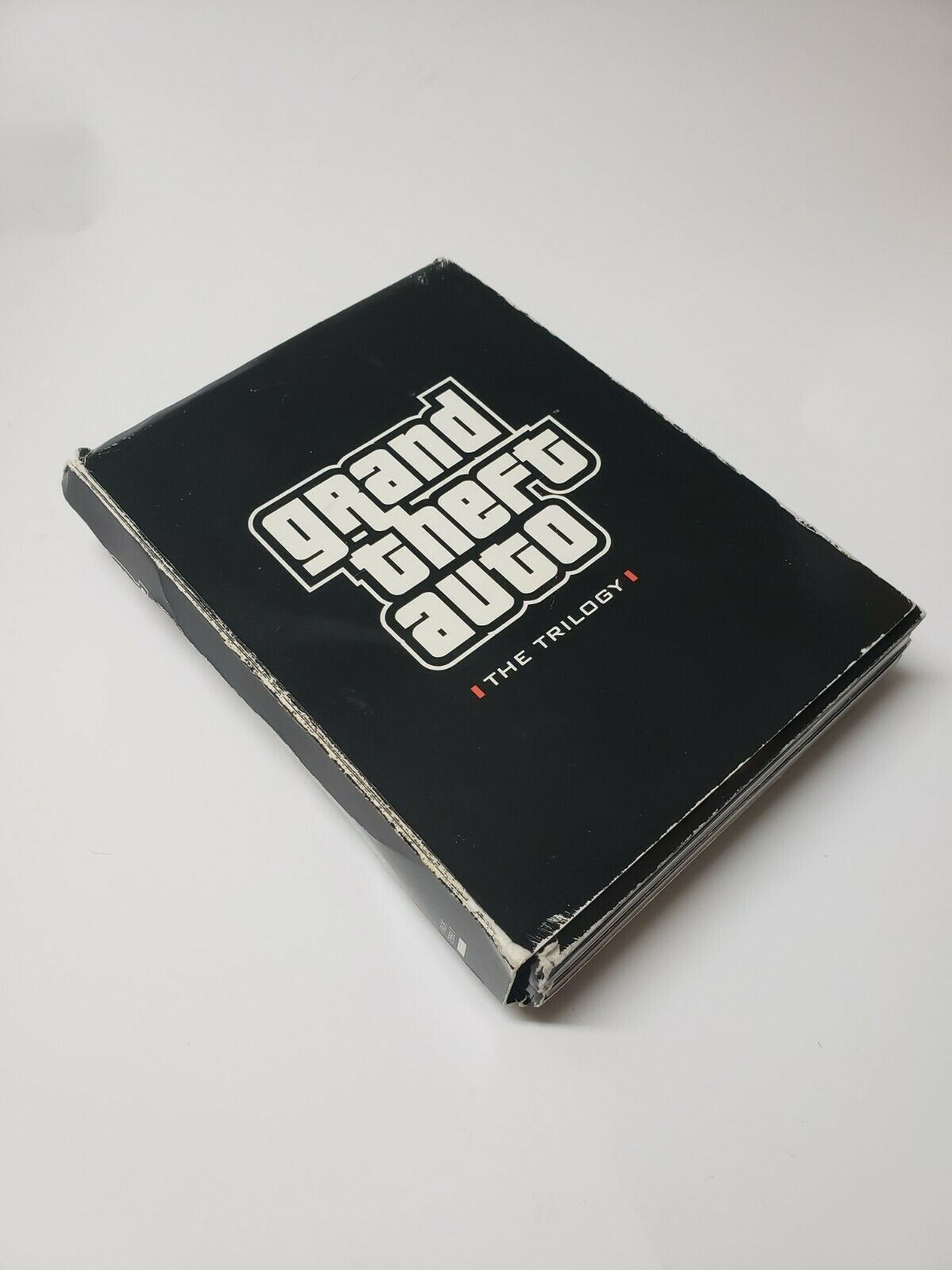Grand Theft Auto Trilogy - Xbox - VGMX